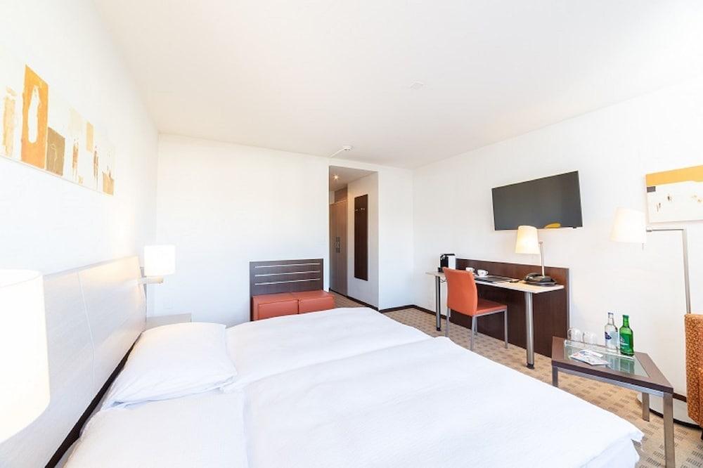 Hotel Alfa Birsfelden Kültér fotó