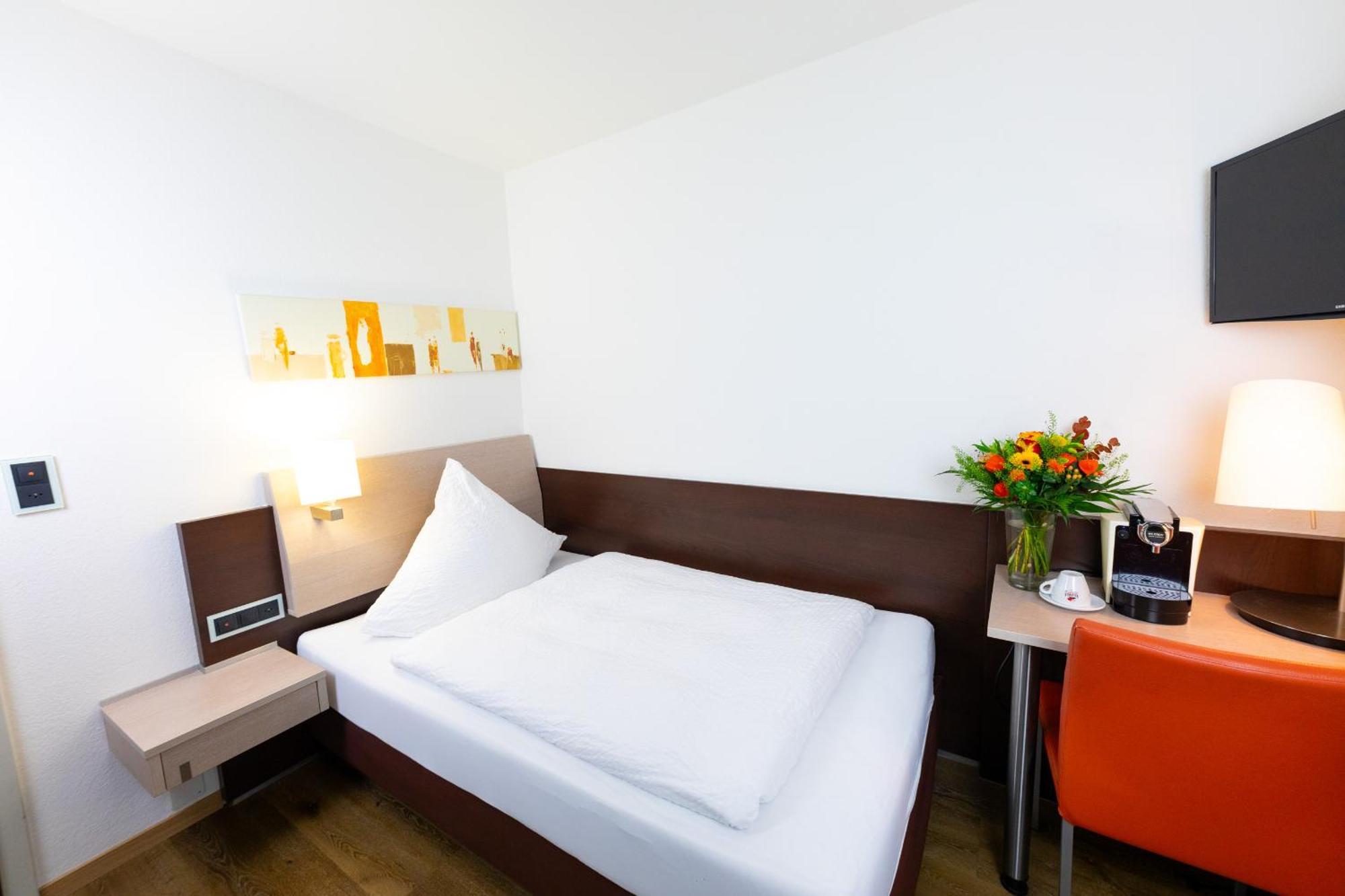 Hotel Alfa Birsfelden Kültér fotó