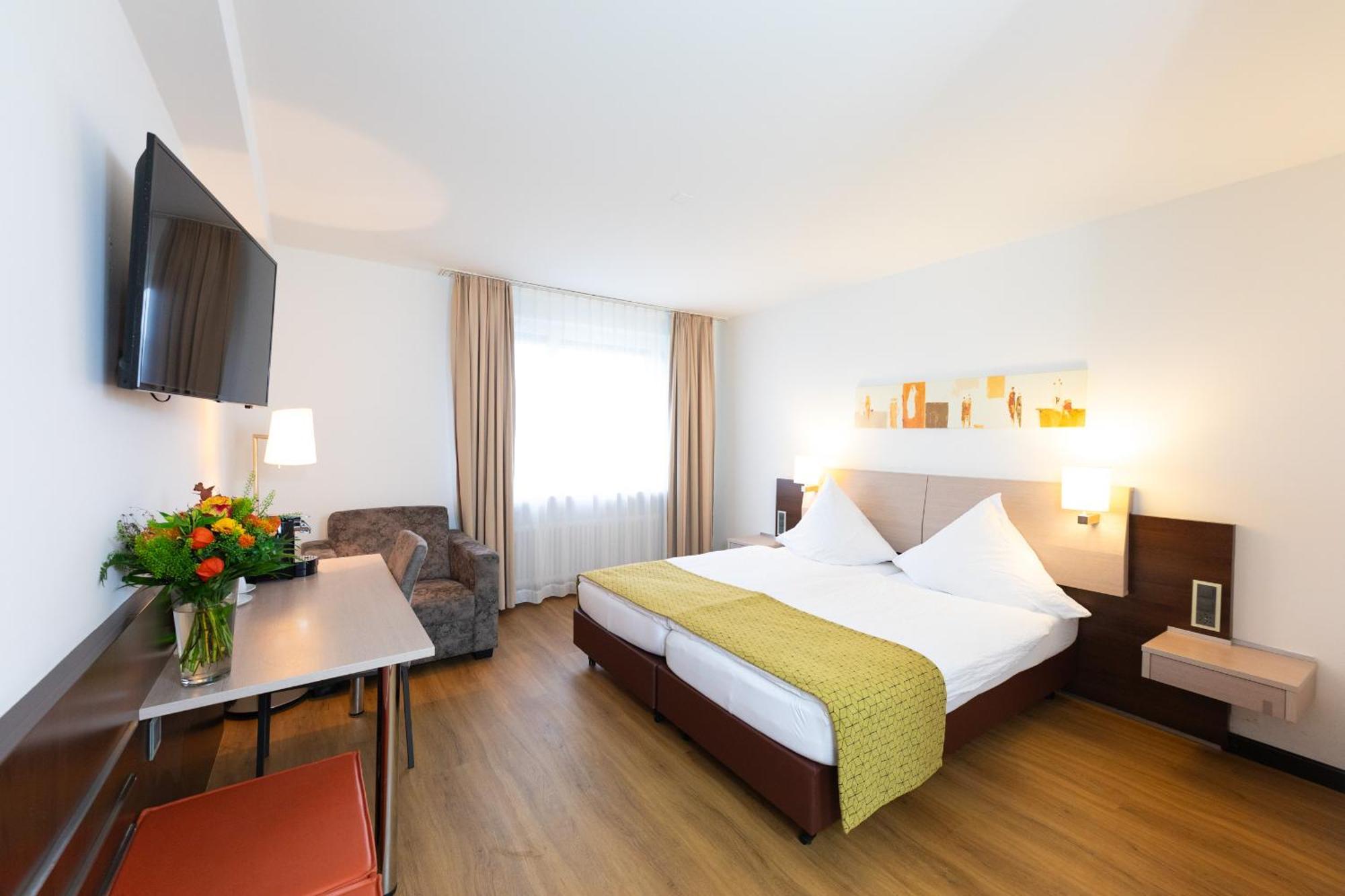 Hotel Alfa Birsfelden Kültér fotó