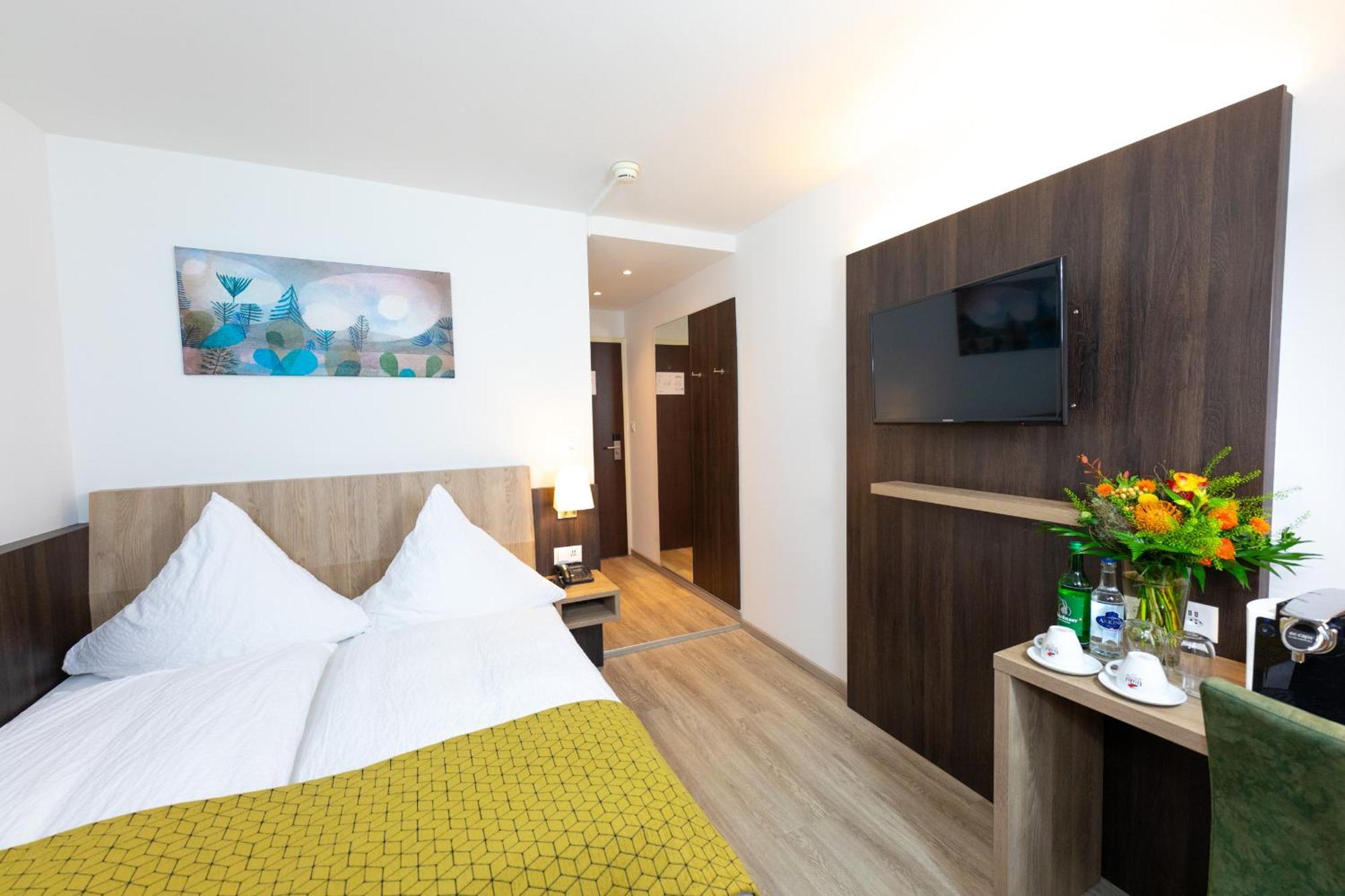 Hotel Alfa Birsfelden Kültér fotó