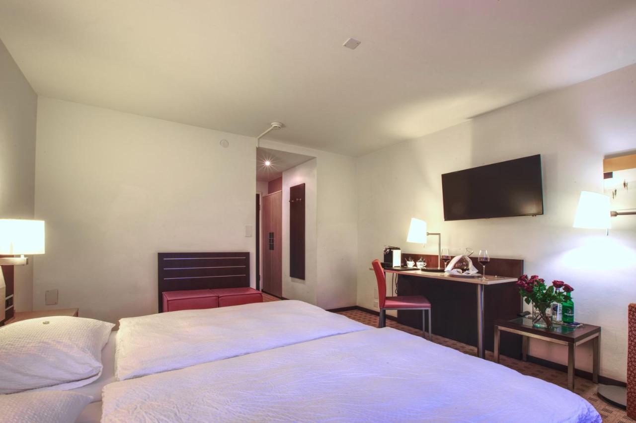 Hotel Alfa Birsfelden Kültér fotó